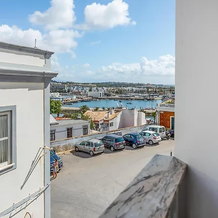 Apt. Largo Do Postigo Apartment